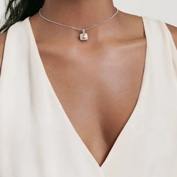 David Yurman Petite Alibion Necklace with Gold Dome & Diamonds - Picture 2 of 8